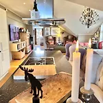 Spacious And Beautiful In Geilo, Mountain Retreat With View! Geilo