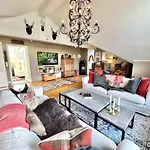 Apartment Spacious And Beautiful In Geilo, Mountain Retreat With View!