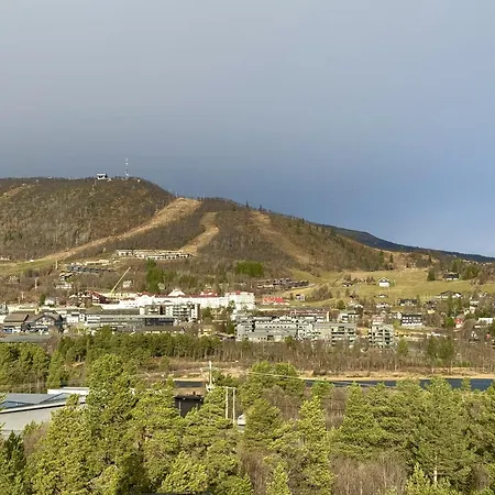 Spacious And Beautiful In Geilo, Mountain Retreat With View!