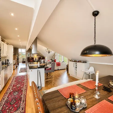 Spacious And Beautiful In Geilo, Mountain Retreat With View!