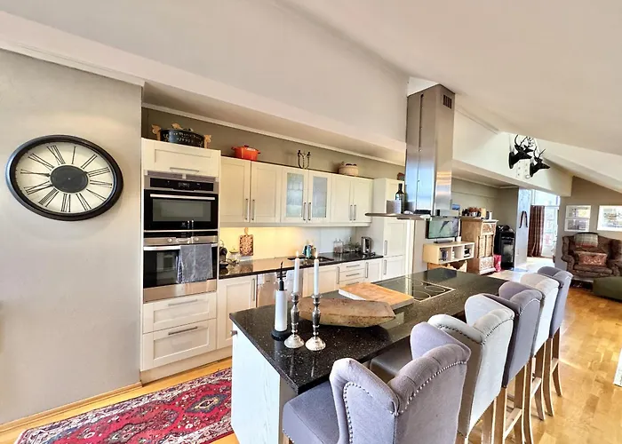 Spacious And Beautiful In Geilo, Mountain Retreat With View! * Geilo