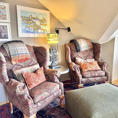 Spacious And Beautiful In Geilo, Mountain Retreat With View!